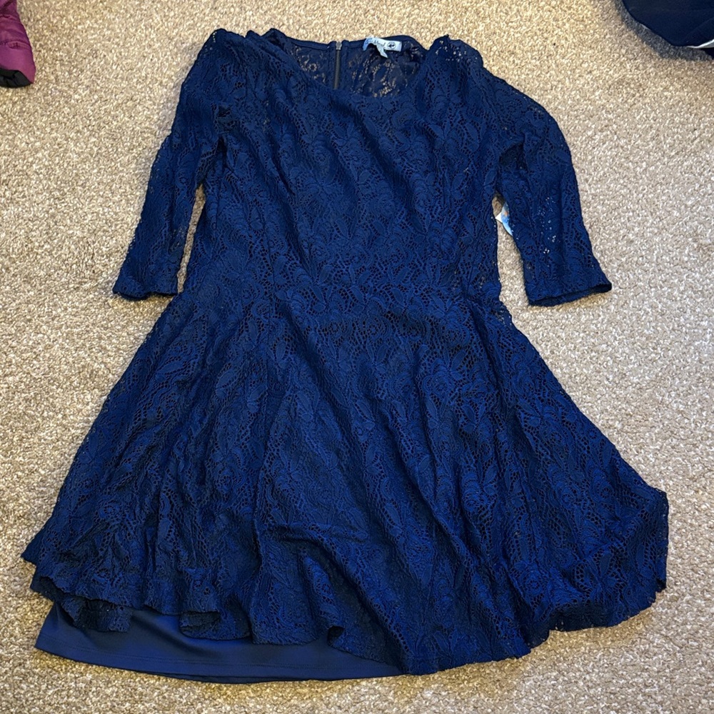Elegant Navy Blue Lace Dress